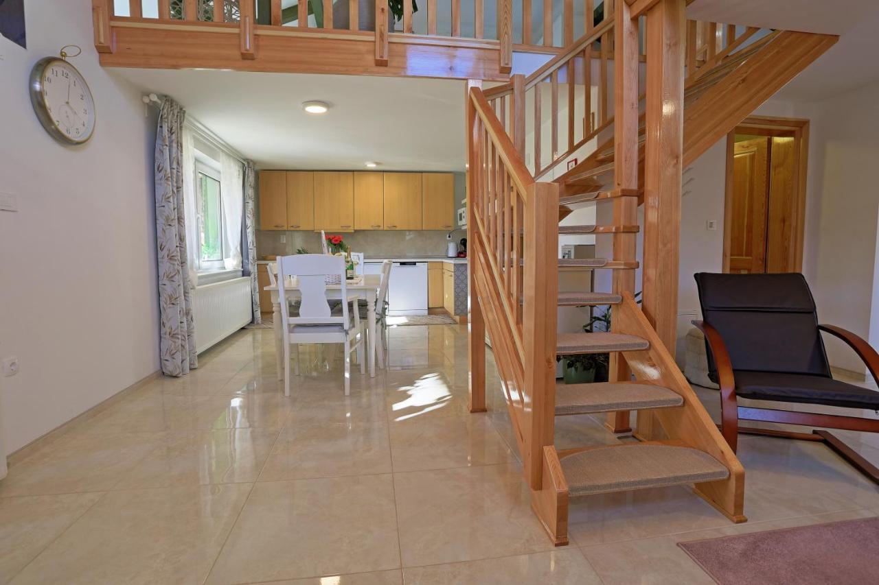 Luxury Apartman Alex With Sauna In The Village 오토칵 외부 사진